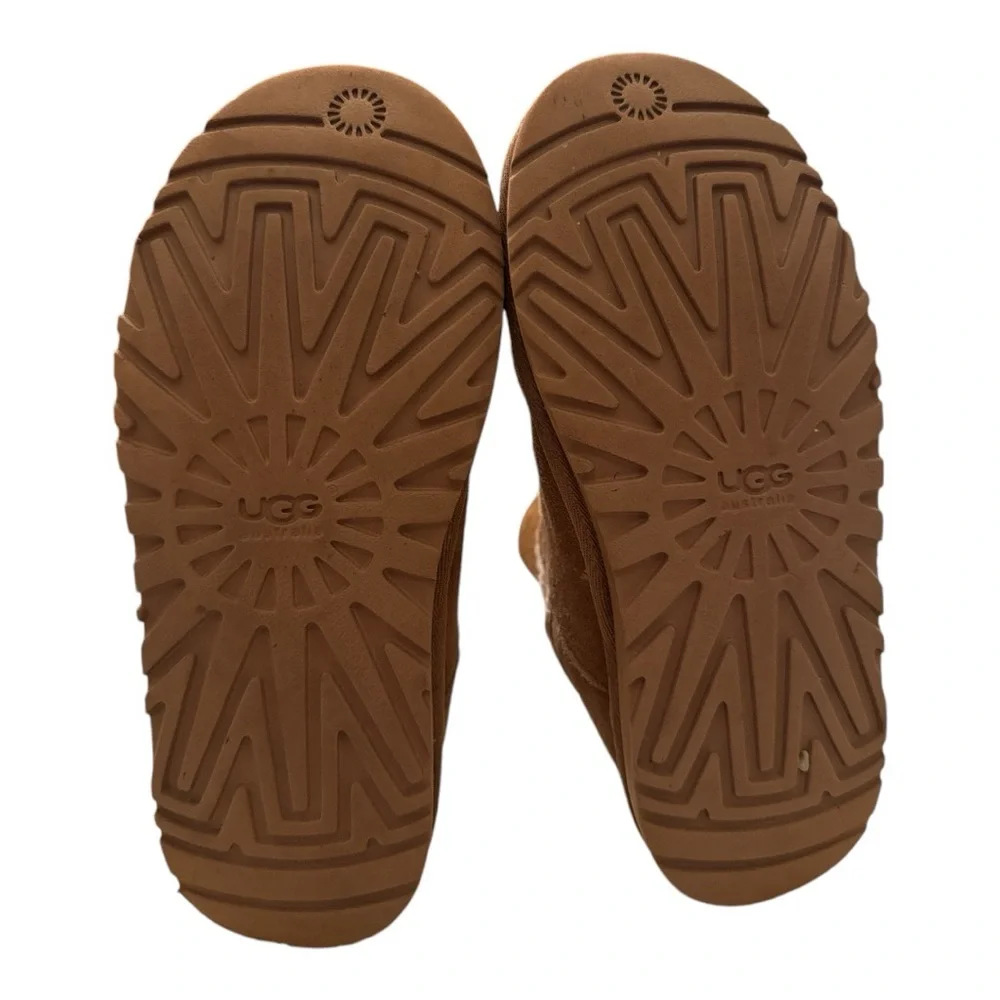 UGG Sock Boots - Picture 6 of 9